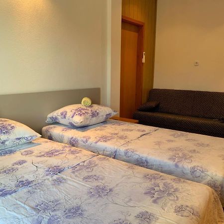 Room Ivana نيوم المظهر الخارجي الصورة