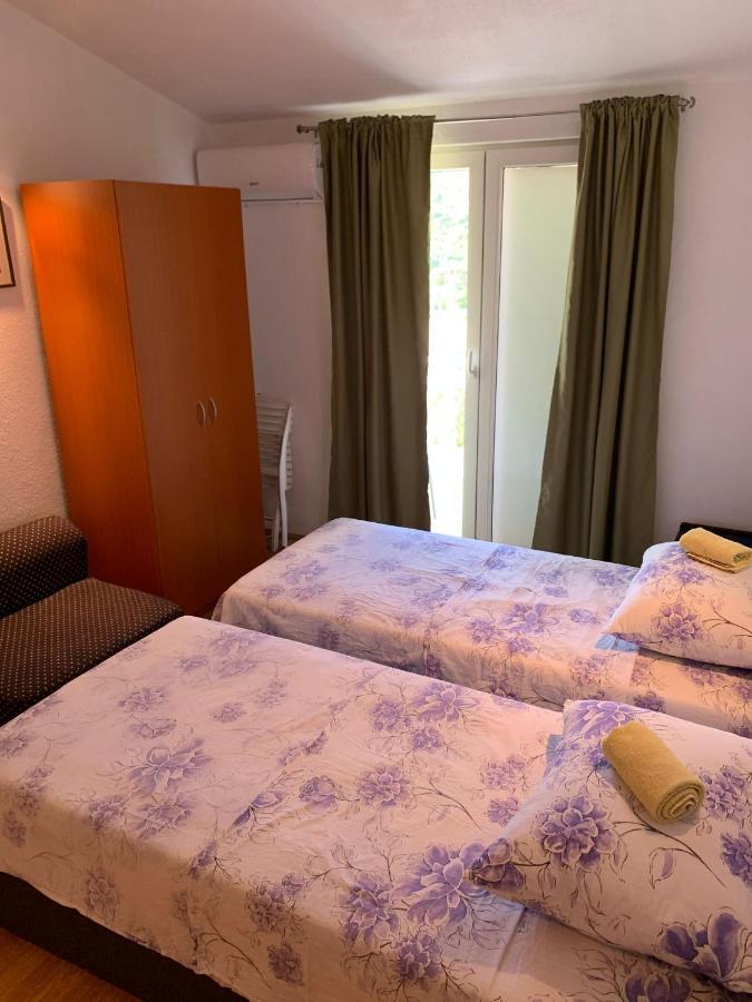 Room Ivana نيوم المظهر الخارجي الصورة