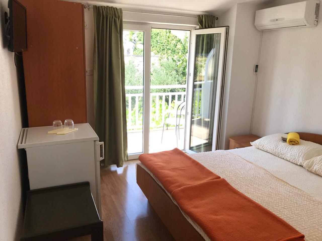 Room Ivana نيوم المظهر الخارجي الصورة