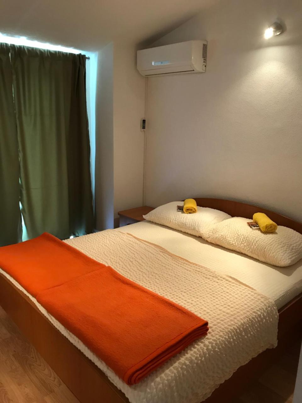 Room Ivana نيوم المظهر الخارجي الصورة