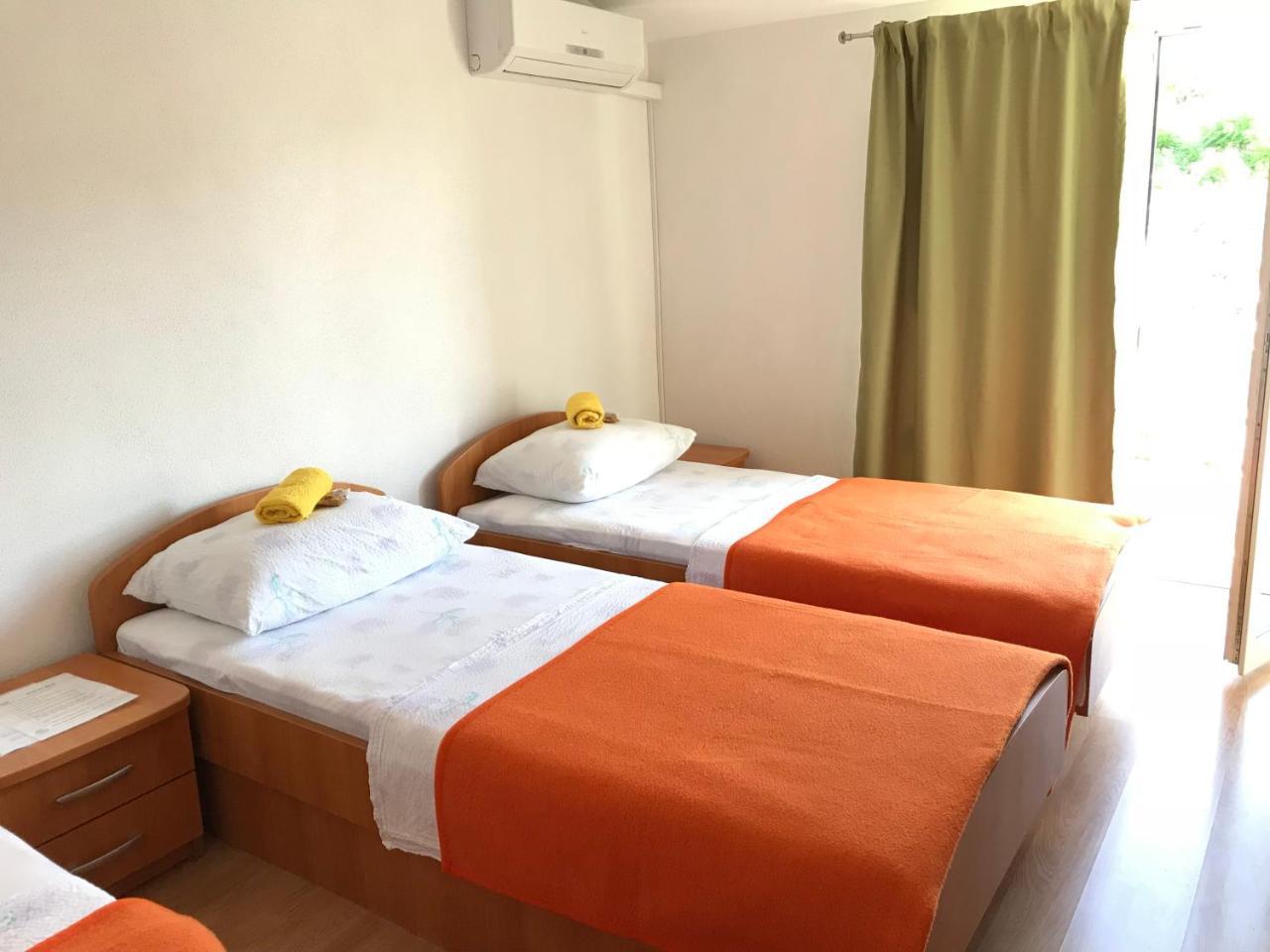 Room Ivana نيوم المظهر الخارجي الصورة
